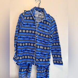 Women’s size small 2-4 Lands’ End flannel blue Hanukkah pajamas set